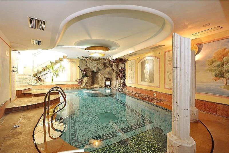Hotel La Soldanella Моэна Экстерьер фото