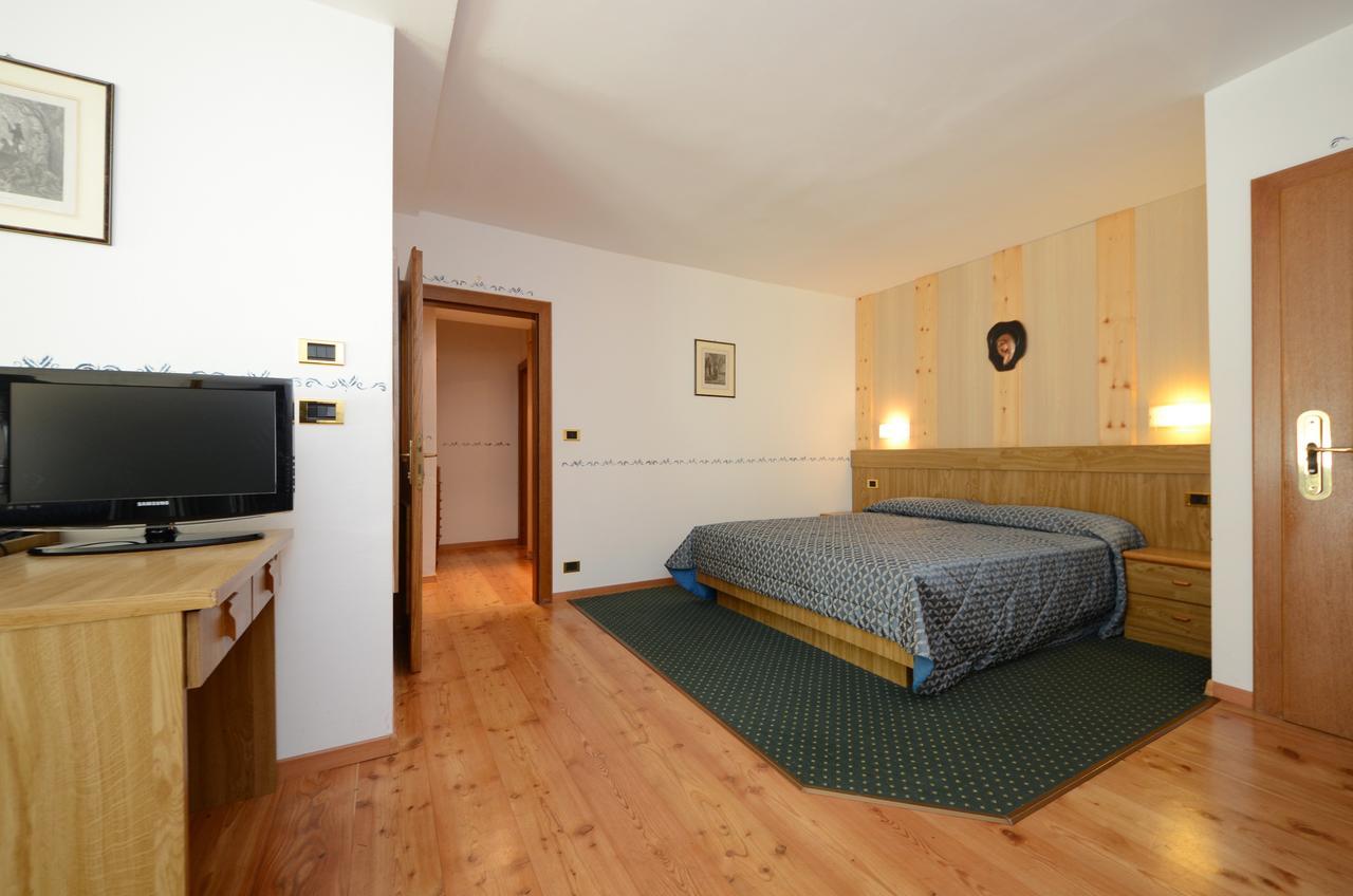 Hotel La Soldanella Моэна Экстерьер фото