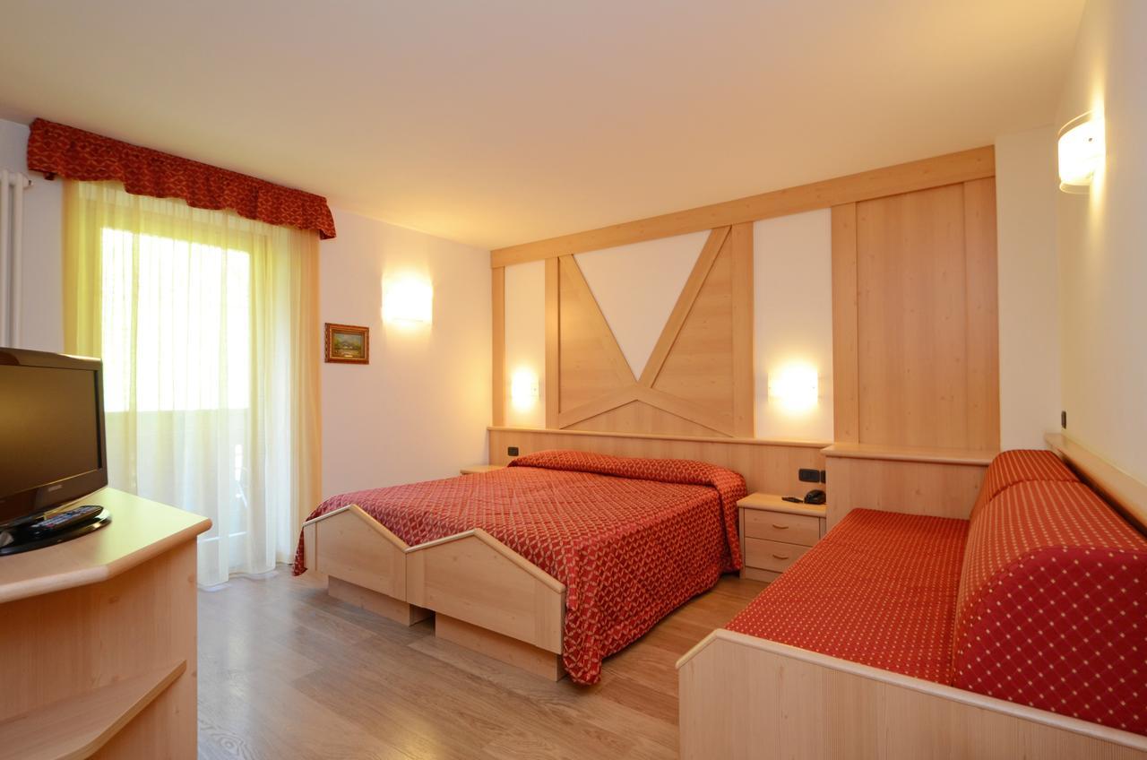 Hotel La Soldanella Моэна Экстерьер фото
