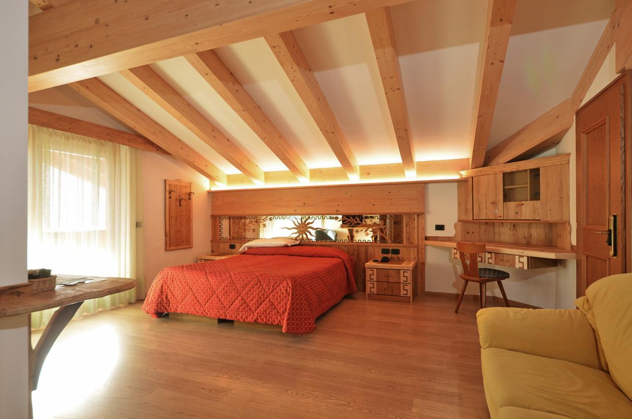 Hotel La Soldanella Моэна Экстерьер фото