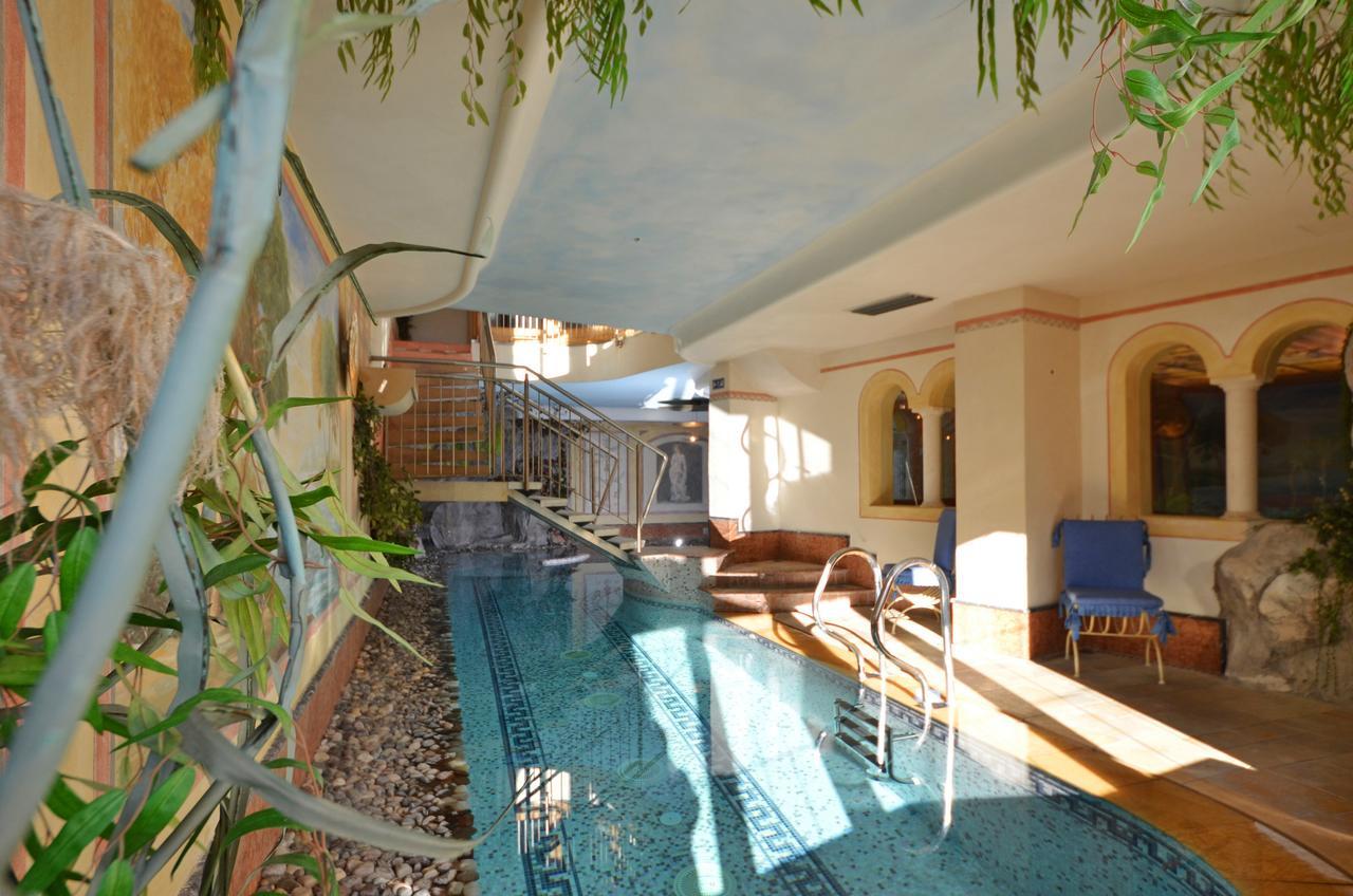 Hotel La Soldanella Моэна Экстерьер фото